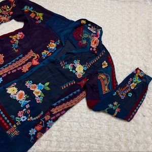 Johnny Was Tunic Size Medium